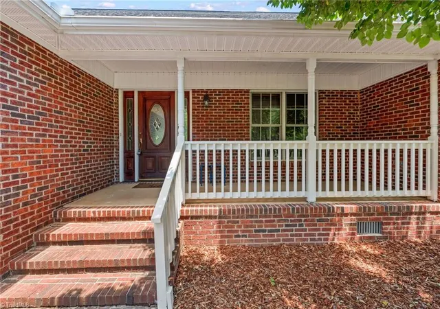 3rd image of 6417 Cape Wedgewood Cir, Browns Summit, NC 27214 | MLS# 1222703