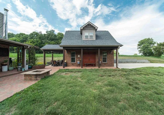 image of 5741 Winding Creek Ln, East Bend, NC 27018 | MLS# 1224263