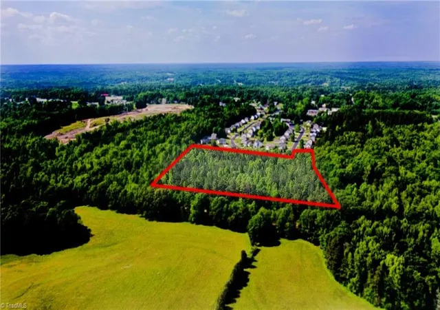 4th image of 0 Coral Ln, Thomasville, NC 27360 | MLS# 1190767