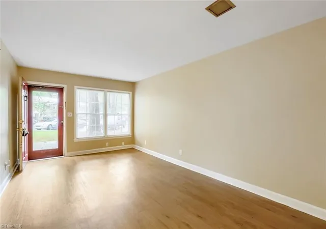 4th image of 611 Gunston Ct #B, Winston Salem, NC 27106 | MLS# 1216230