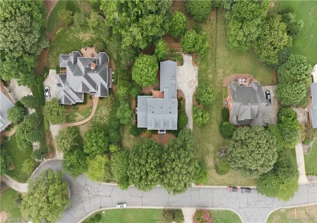 5th image of 5605 Wildrose Dr, Greensboro, NC 27410 | MLS# 1228192