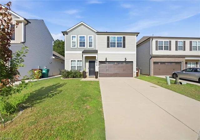 Photo 2 of Single family home for sale at 653 Cam Cir, High Point, NC 27265 | MLS# 1233434 | Listing updated on 2026-09-13