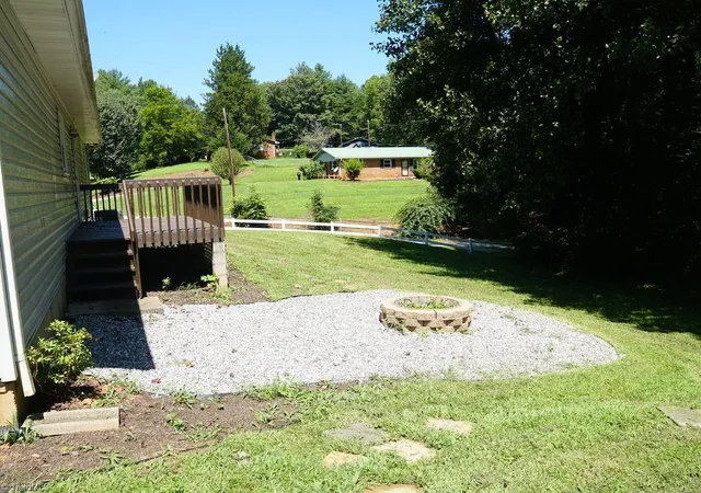 Photo 3 of Single family home for sale at 127 Ml Ridge Rd, North Wilkesboro, NC 28659 | MLS# 1229778 | Listing updated on 2026-08-05