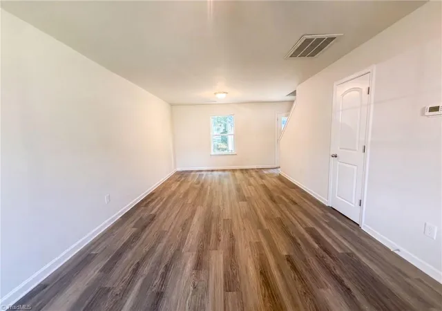 5th image of 1131 Langston Dr, Greensboro, NC 27405 | MLS# 1231797