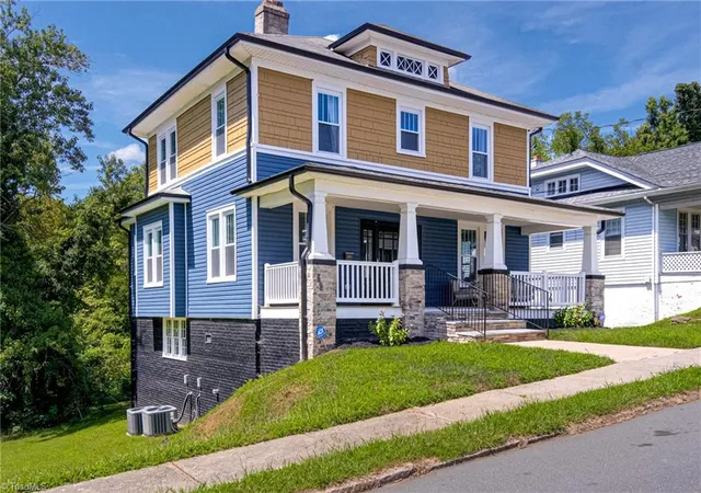 Photo 2 of Single family home for sale at 1444 W 4th Street, Winston Salem, NC 27101 | MLS# 1197674 | Listing updated on 2026-07-01