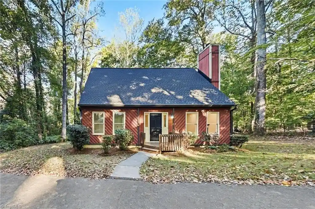 Photo 1 of Single family home for sale at 3299 Whitaker Ct Nw, Winston Salem, NC 27106 | MLS# 1239290 | Listing updated on 2026-10-29