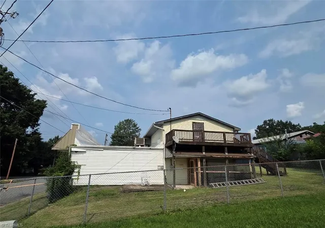 4th image of 1230 Ridge Ave, Eden, NC 27288 | MLS# 1229172
