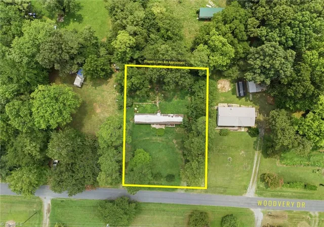 4th image of 4748 Woodvery Dr, Liberty, NC 27298 | MLS# 1228267