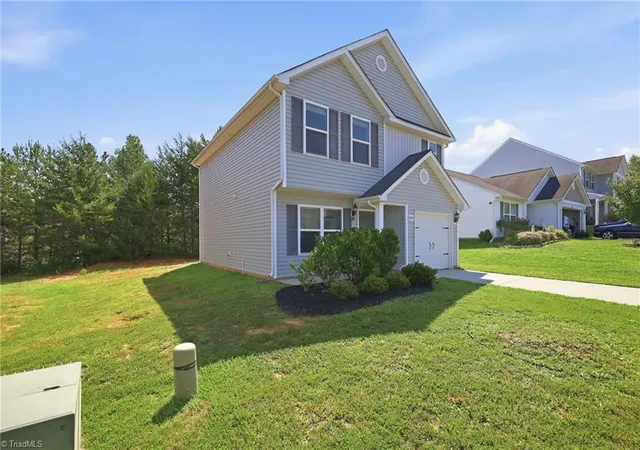 Photo 1 of Single family home for sale at 4259 Piedmont Farms Wy, Winston Salem, NC 27107 | MLS# 1233739 | Listing updated on 2026-09-22