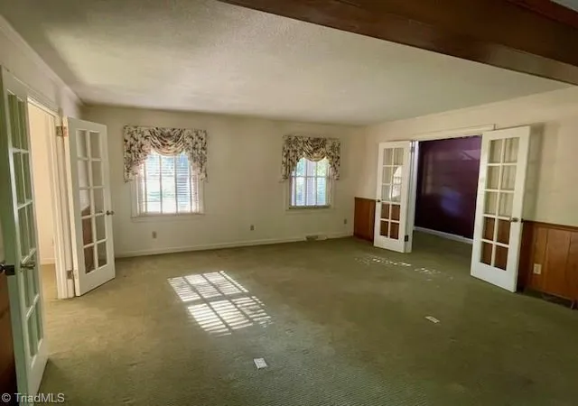 Photo 5 of Single family home for sale at 10 Woodcrest Dr, Lexington, NC 27295 | MLS# 1227030 | Listing updated on 2026-08-30