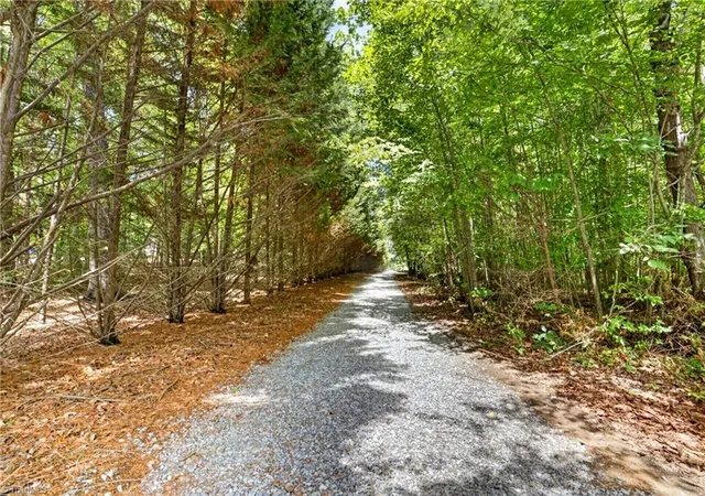 4th image of 3357 Marathon Dr, Asheboro, NC 27205 | MLS# 1227541