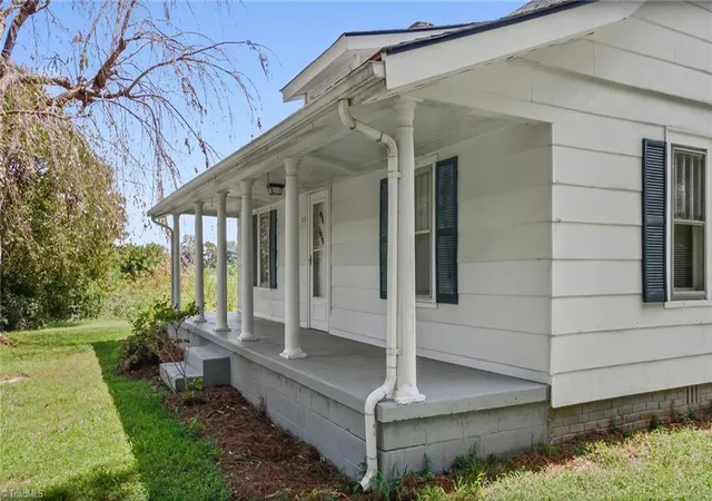 Photo 3 of Single family home for sale at 113 Kudzu Creek Trl, Siloam, NC 27047 | MLS# 1233438 | Listing updated on 2026-10-01