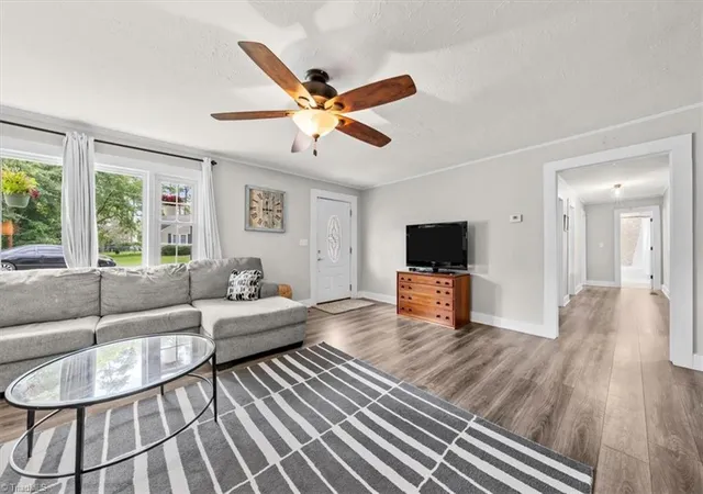 4th image of 202 Walnut St, Hamlet, NC 28345 | MLS# 1227795