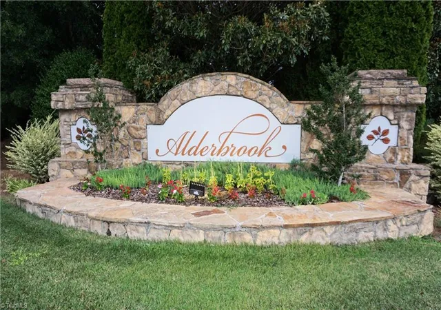 37th image of 4617 Dry Creek Ct, High Point, NC 27265 | MLS# 1228428
