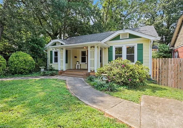 2nd image of 705 Maupin Ave, Salisbury, NC 28144 | MLS# 1230991