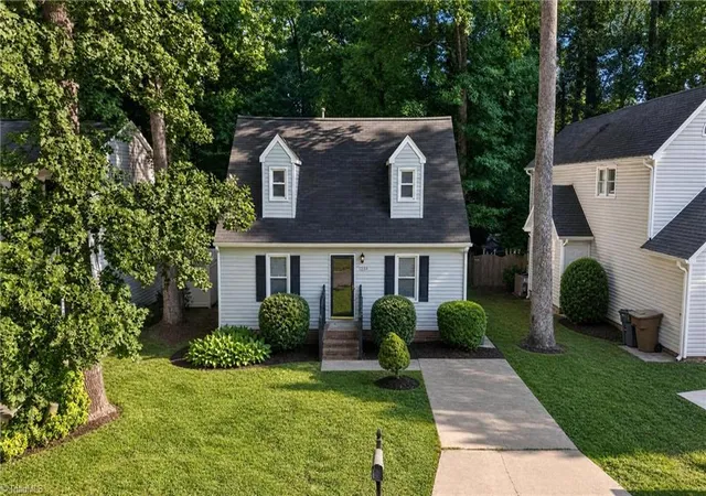 Photo 4 of Single family home for sale at 123 Arcaro Dr, Greensboro, NC 27455 | MLS# 1233312 | Listing updated on 2026-09-10