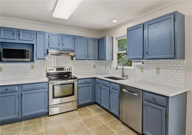 5th image of 58 Carrisbrooke Ln, Winston Salem, NC 27104 | MLS# 1231747