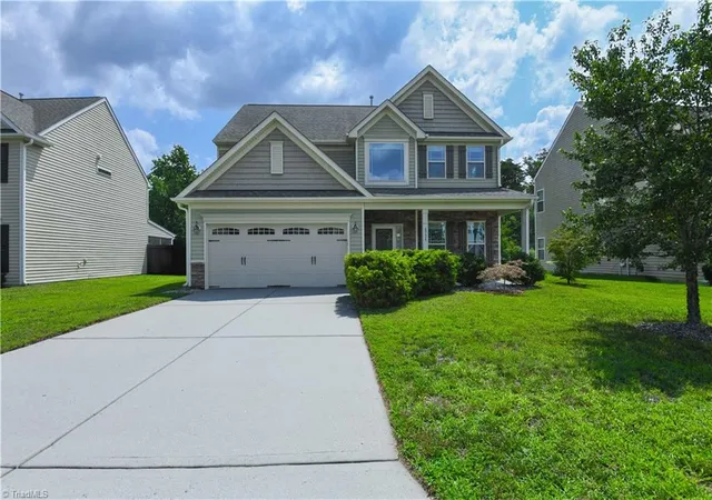 2nd image of 6724 Planters Dr, High Point, NC 27265 | MLS# 1229736