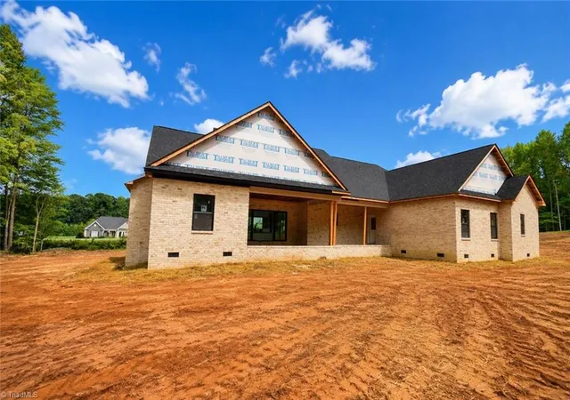 Photo 3 of Single family home for sale at 1490 Conard Sowers Rd, Lexington, NC 27295 | MLS# 1230599 | Listing updated on 2026-09-14