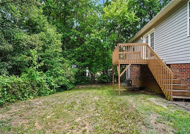 18th image of 2 Leaf Ridge Ct, Thomasville, NC 27360 | MLS# 1223338