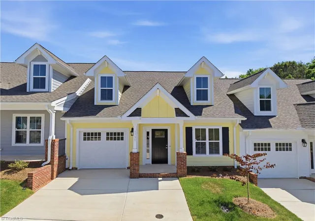 Homes for sale in Haw River, NC | 1729 Old Fields Blvd, Haw River, NC 27258 | MLS# 1219482