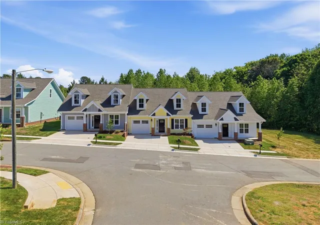 Homes for sale in Haw River, NC | 1729 Old Fields Blvd, Haw River, NC 27258 | MLS# 1219482