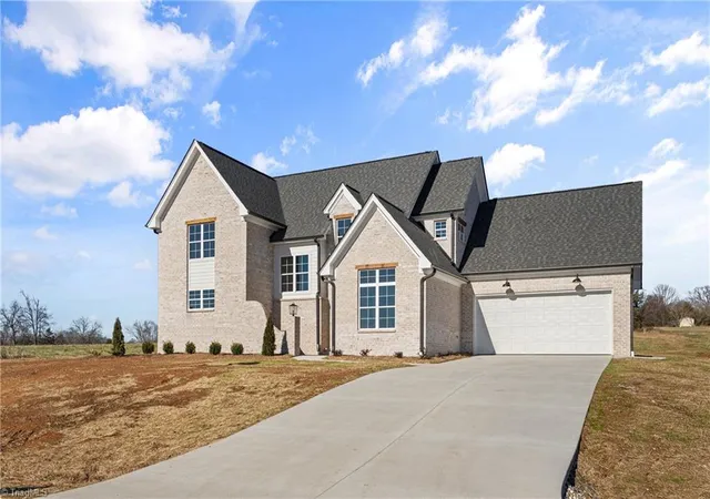 2nd image of 128 Orchard Grass Ct, Mocksville, NC 27028 | MLS# 1200136