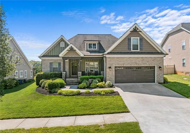 Homes for sale in Pfafftown, NC | 3445 Grandview Crossing Ln, Pfafftown, NC 27040 | MLS# 1226883
