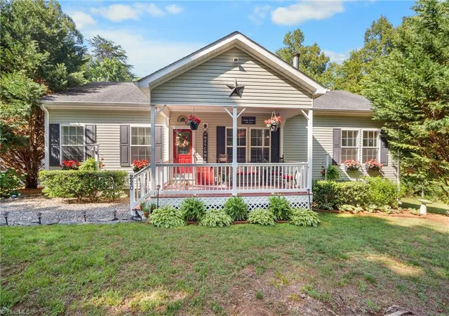Homes for sale in Westfield, NC | 220 Echo Hollar Rd, Westfield, NC 27053 | MLS# 1224876
