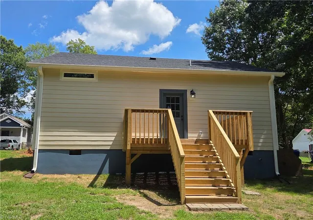 3rd image of 3 Hames St, Lexington, NC 27295 | MLS# 1233142