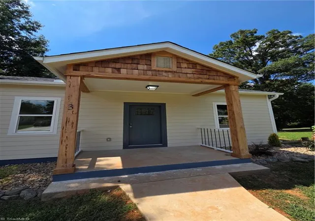 5th image of 3 Hames St, Lexington, NC 27295 | MLS# 1233142