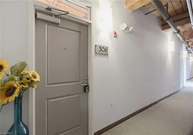 Photo 3 of Single family home for sale at 836 Oak St #306, Winston Salem, NC 27101 | MLS# 1228911 | Listing updated on 2026-10-07
