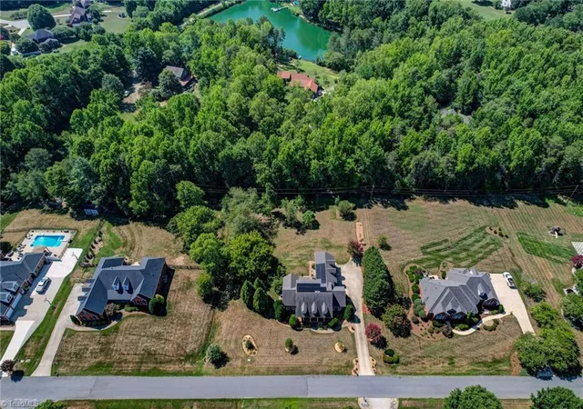 Photo 2 of Single family home for sale at 8513 Merriman Farm Rd, Oak Ridge, NC 27310 | MLS# 1227639 | Listing updated on 2026-10-30
