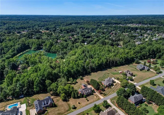 Photo 3 of Single family home for sale at 8513 Merriman Farm Rd, Oak Ridge, NC 27310 | MLS# 1227639 | Listing updated on 2026-10-30