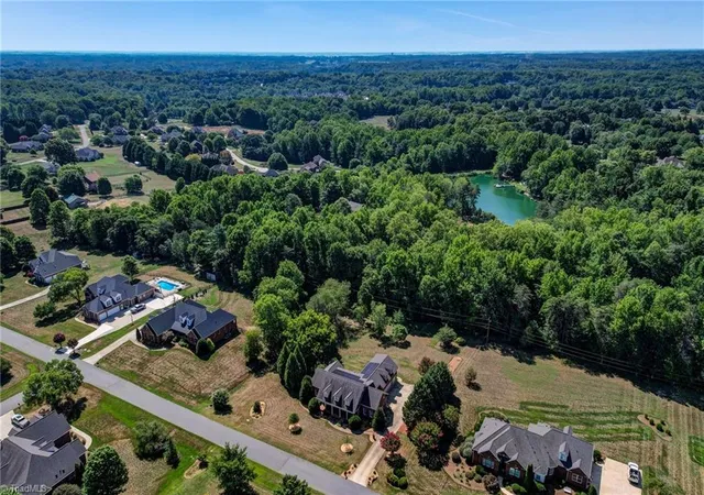Photo 4 of Single family home for sale at 8513 Merriman Farm Rd, Oak Ridge, NC 27310 | MLS# 1227639 | Listing updated on 2026-10-30