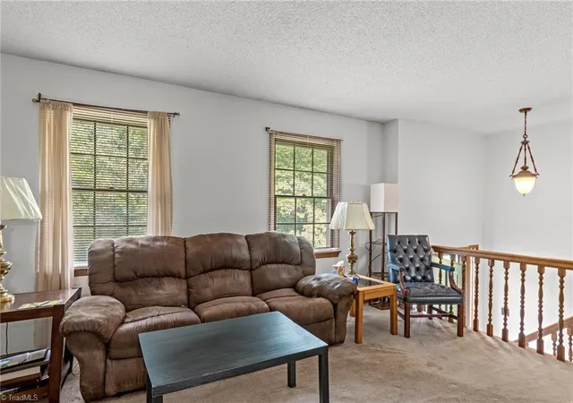 Photo 5 of Single family home for sale at 210 Knoxwood Rd, Winston Salem, NC 27107 | MLS# 1231045 | Listing updated on 2026-08-19