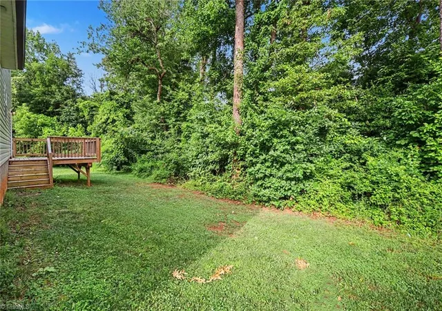24th image of 1462 Mayfair Dr, Conover, NC 28613 | MLS# 1225636