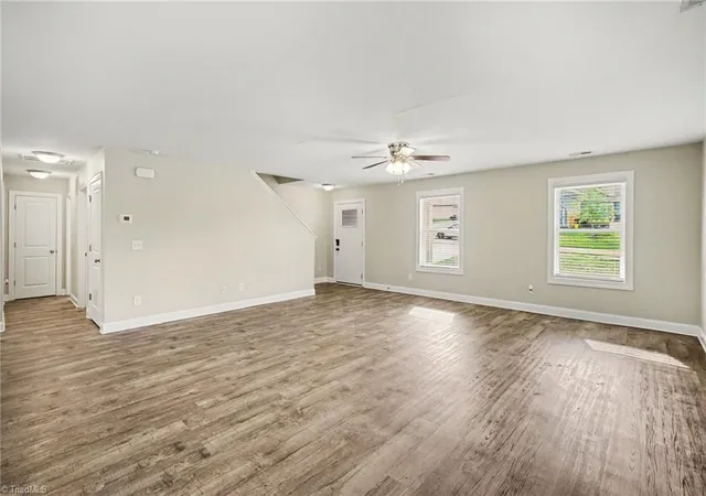 3rd image of 1462 Mayfair Dr, Conover, NC 28613 | MLS# 1225636