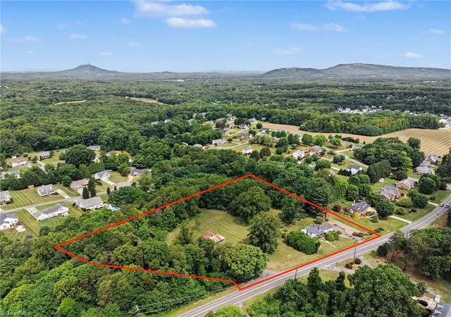 Photo 2 of House for sale at 133 Mountain View Rd, King, NC 27021 | MLS# 1226752 | Listing updated on 2026-07-31