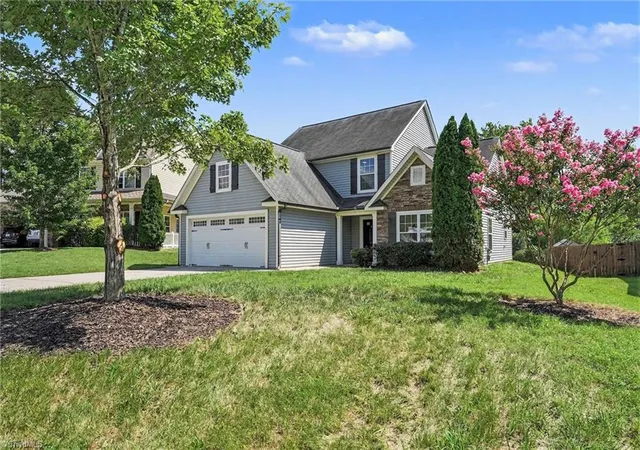 Photo 2 of Single family home for sale at 112 Parkview Ct, Archdale, NC 27263 | MLS# 1231581 | Listing updated on 2026-09-08