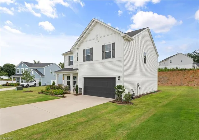 3rd image of 111 Cremello Dr, King, NC 27021 | MLS# 1230779