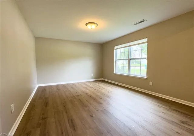 Photo 3 of Single family home for sale at 4586 Ramseur Dr, Winston Salem, NC 27101 | MLS# 1231422 | Listing updated on 2026-09-19