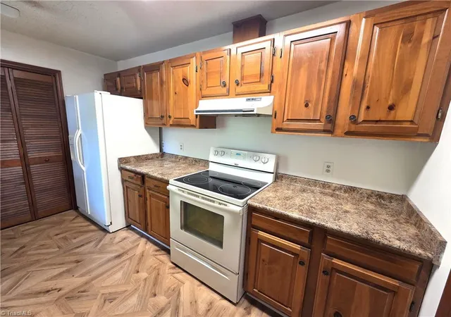4th image of 2603 Williams St, Greensboro, NC 27403 | MLS# 1222465