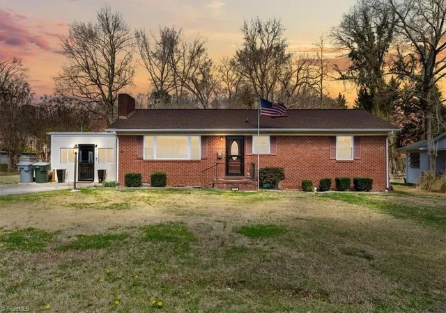 1st image of 1025 Parkview St, Asheboro, NC 27203 | MLS# 1212158
