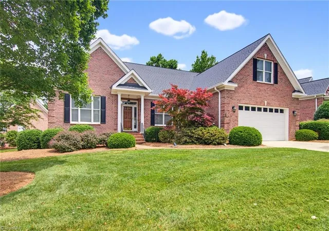4th image of 4733 Barrington Pl Ct, Jamestown, NC 27282 | MLS# 1224771