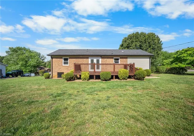 2nd image of 287 Holly Ave, Mount Airy, NC 27030 | MLS# 1219700