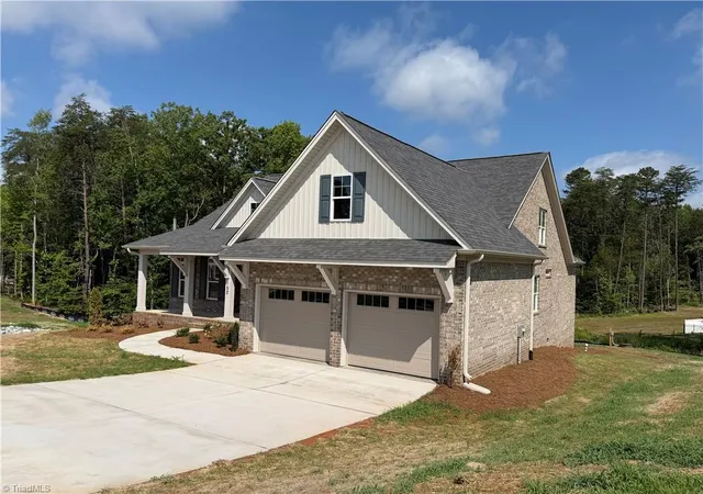 3rd image of 150 Owl Ln, Winston Salem, NC 27127 | MLS# 1124921