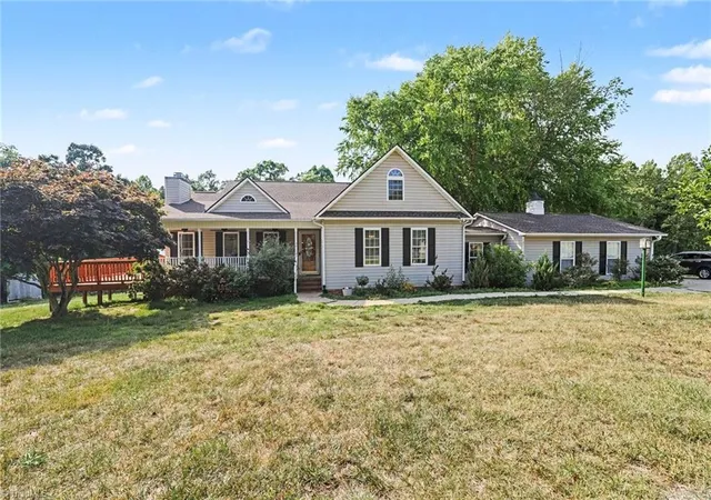 Photo 1 of Single family home for sale at 3750 Nc Hwy 150, Reidsville, NC 27320 | MLS# 1224500 | Listing updated on 2026-09-20