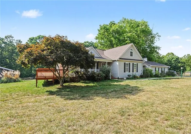 Photo 2 of Single family home for sale at 3750 Nc Hwy 150, Reidsville, NC 27320 | MLS# 1224500 | Listing updated on 2026-09-20