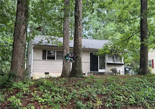 1st image of 1107 Guyer St, High Point, NC 27262 | MLS# 1230844